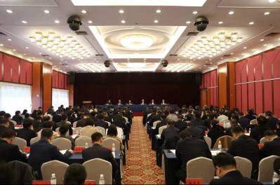 集團(tuán)公司黨委書記、董事長王元斌在全市組織部長會議上作交流發(fā)言